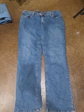 Real Ranch 16 Long Women's Mid Wash Denim Jeans